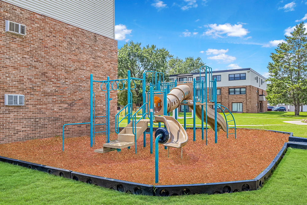 Ridgebrook Apartments Exteriors _ Amenities-16_edited