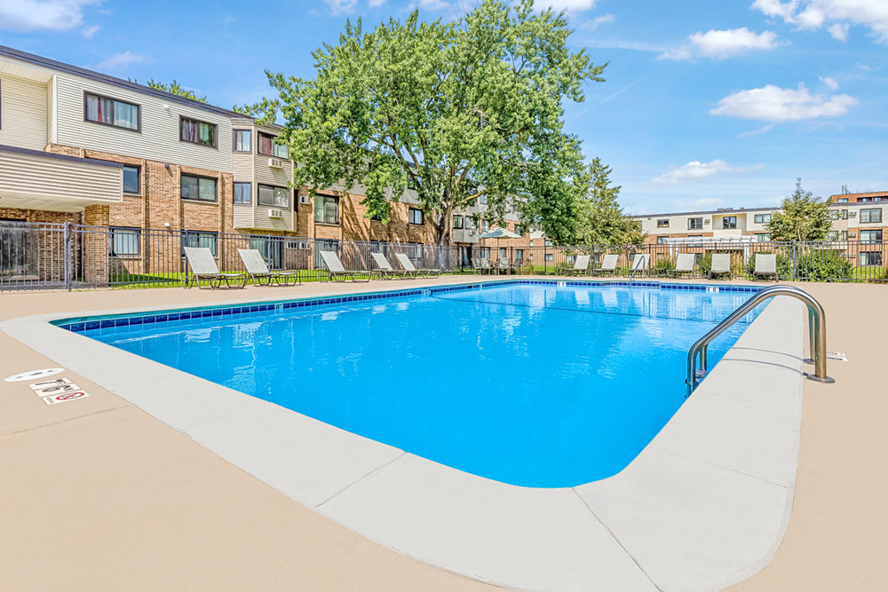 Ridgebrook Apartments Exteriors _ Amenities-21_edited